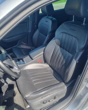 Skoda Superb cena 86000 przebieg: 273900, rok produkcji 2018 z Olsztyn małe 211